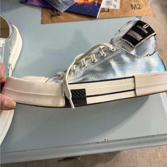 Converse Silver White Chuck Taylor All Star 70 Ox Sneakers - Picture 4 of 5